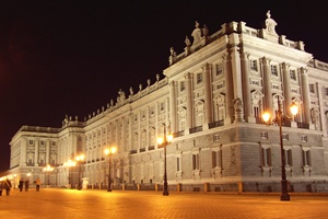 พระราชวังหลวง (Palacio Real)